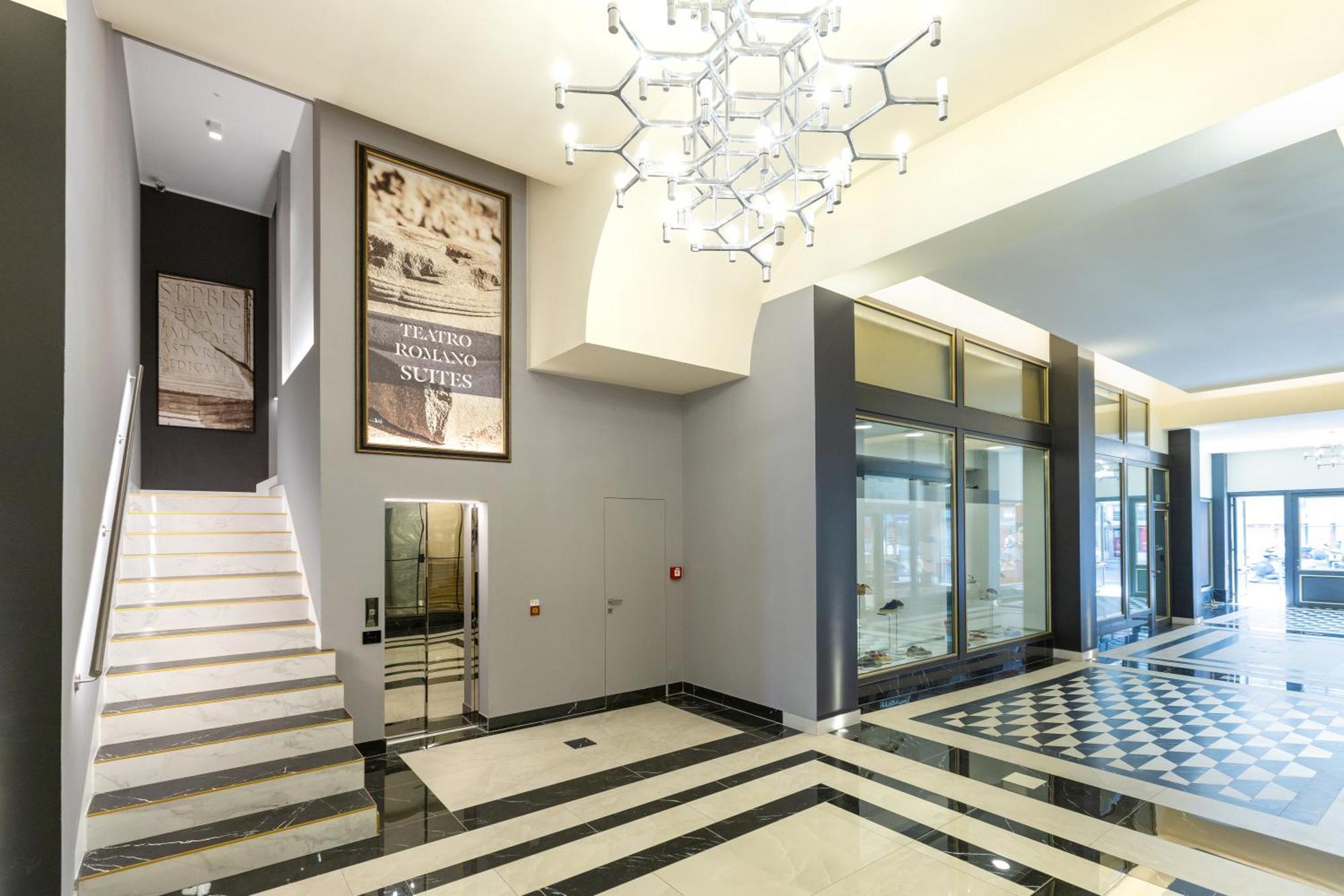 Teatro Romano Exclusive Suites Trieszt Kültér fotó