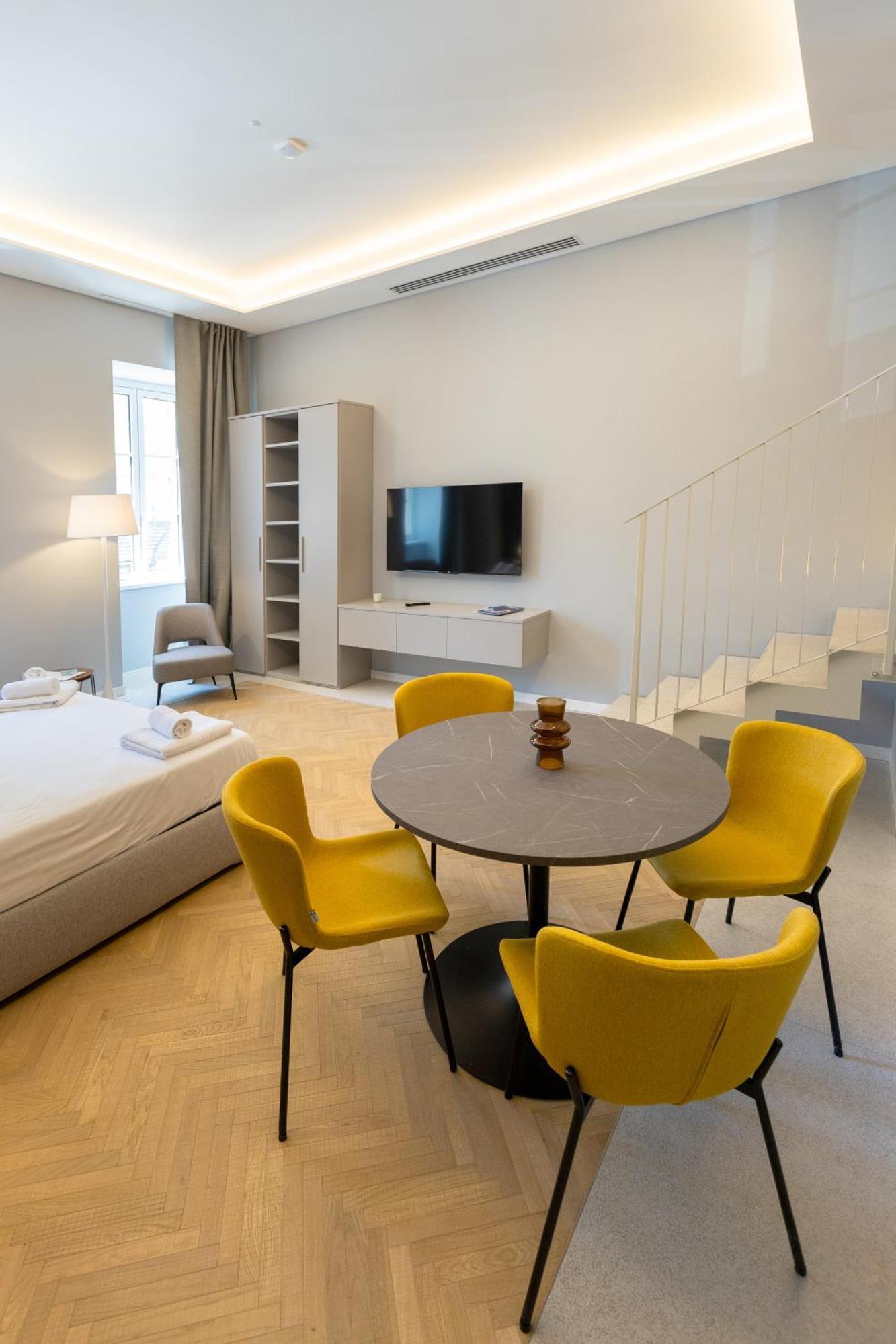 Teatro Romano Exclusive Suites Trieszt Kültér fotó
