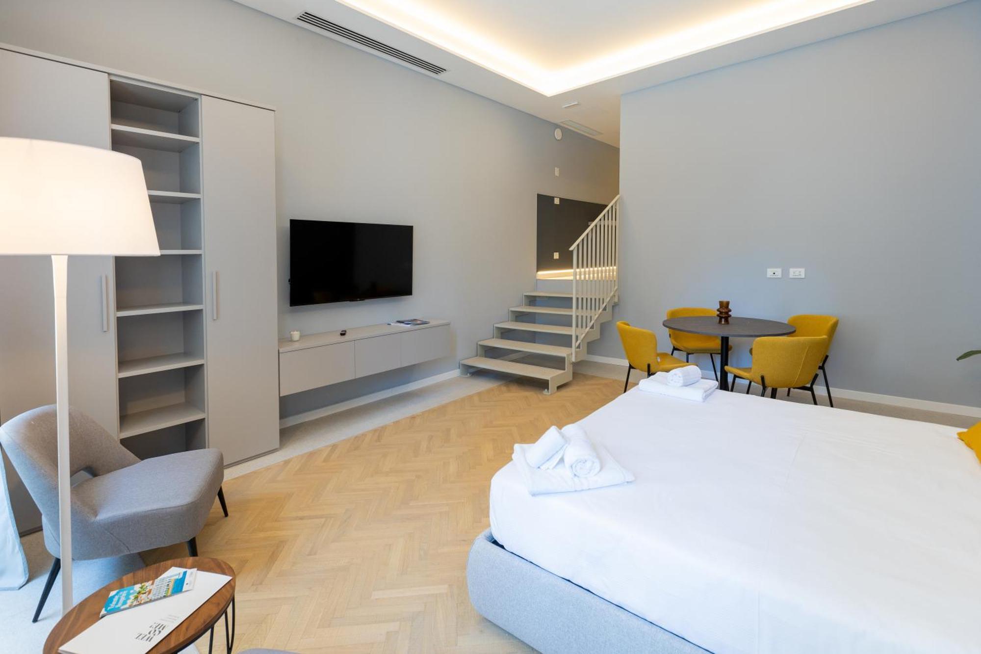 Teatro Romano Exclusive Suites Trieszt Kültér fotó