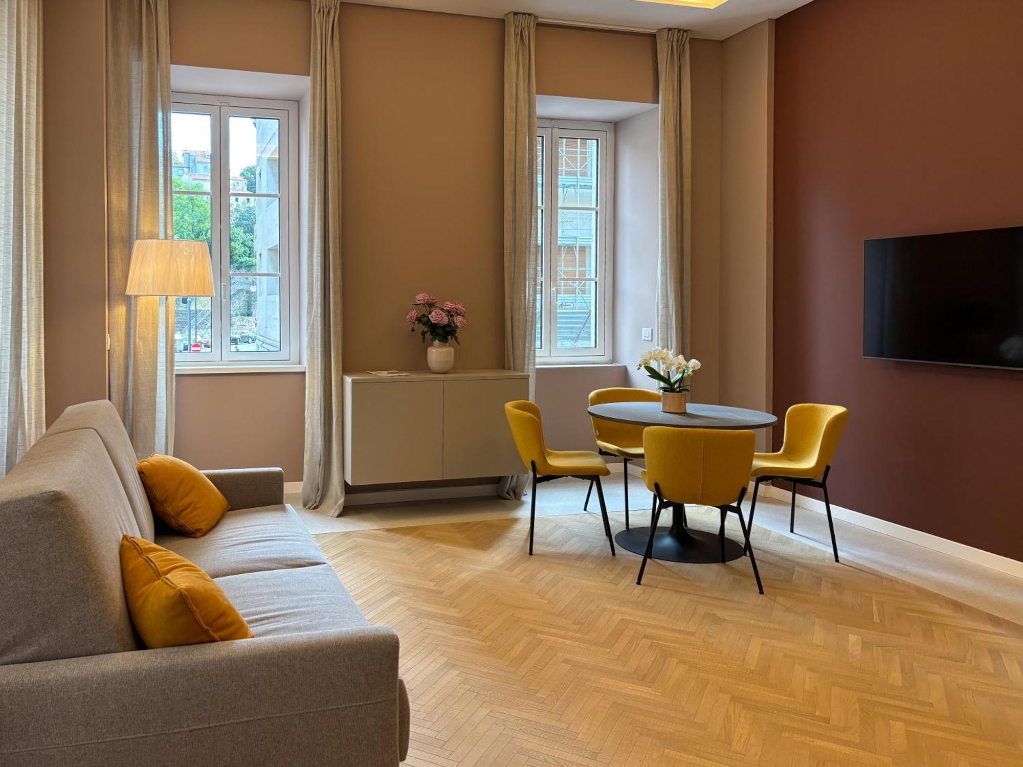 Teatro Romano Exclusive Suites Trieszt Kültér fotó