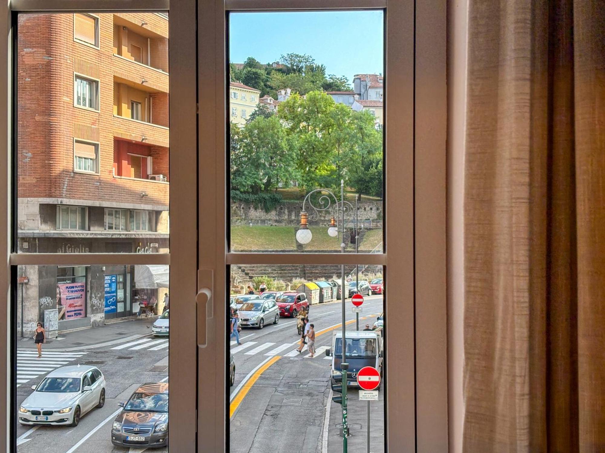 Teatro Romano Exclusive Suites Trieszt Kültér fotó